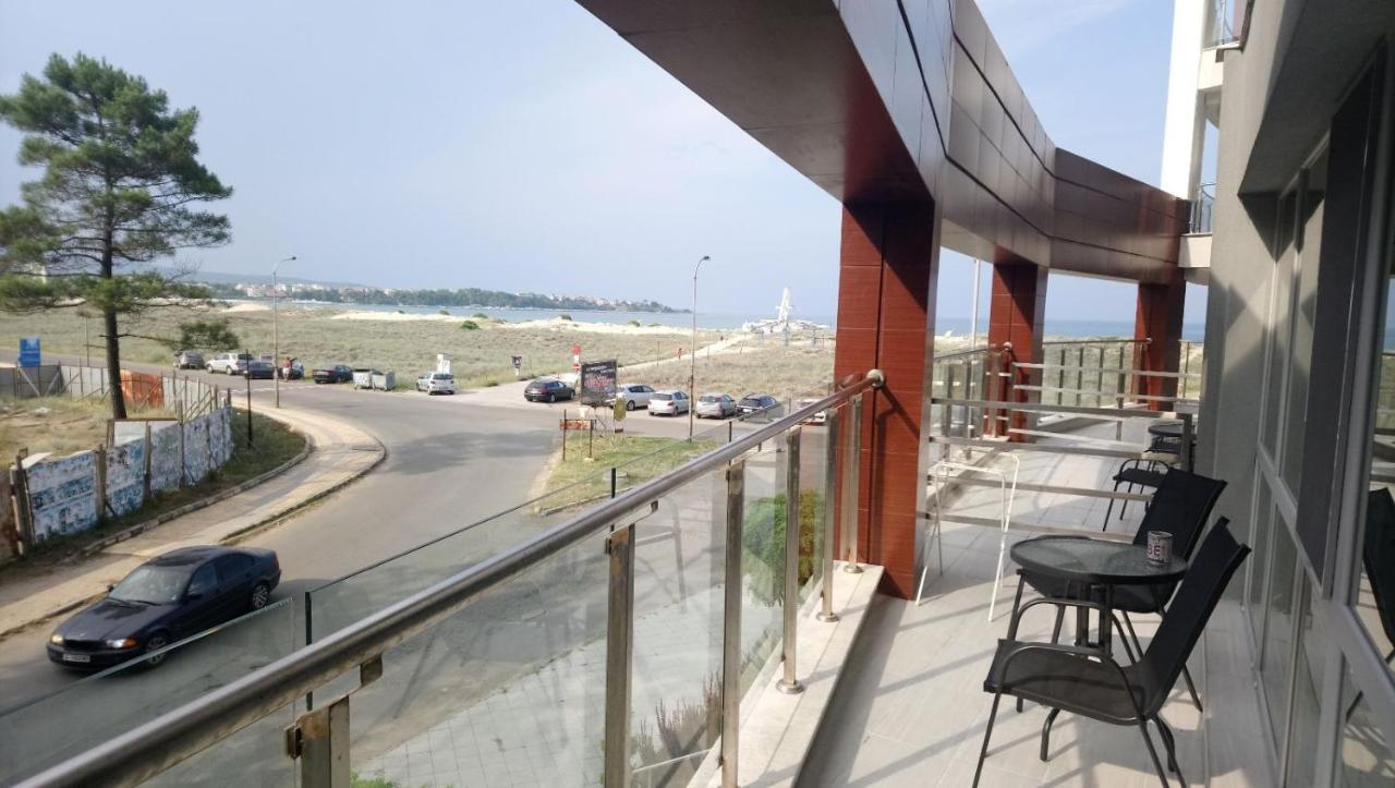 Aparthotel Πριμόρσκο Εξωτερικό φωτογραφία