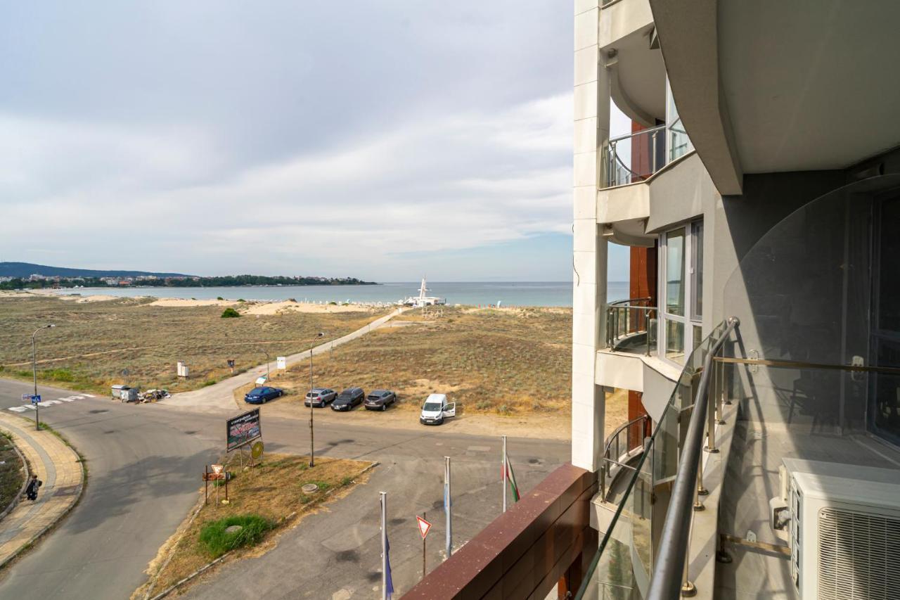 Aparthotel Πριμόρσκο Εξωτερικό φωτογραφία