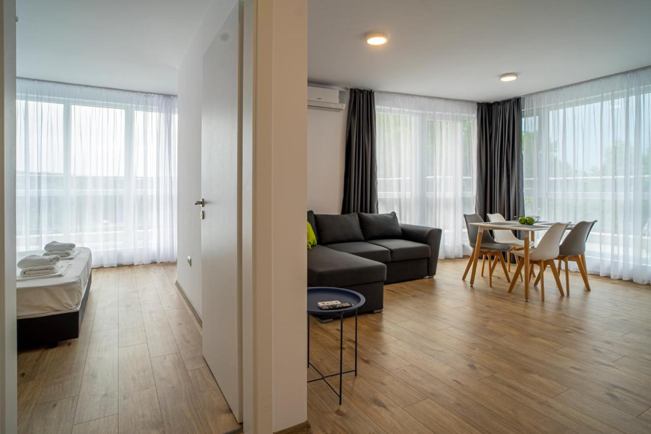Aparthotel Πριμόρσκο Εξωτερικό φωτογραφία