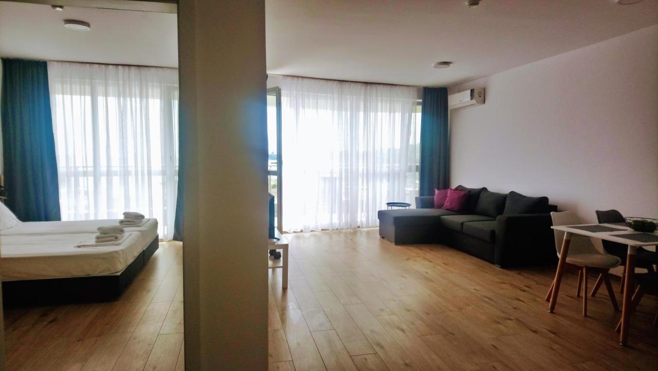 Aparthotel Πριμόρσκο Εξωτερικό φωτογραφία