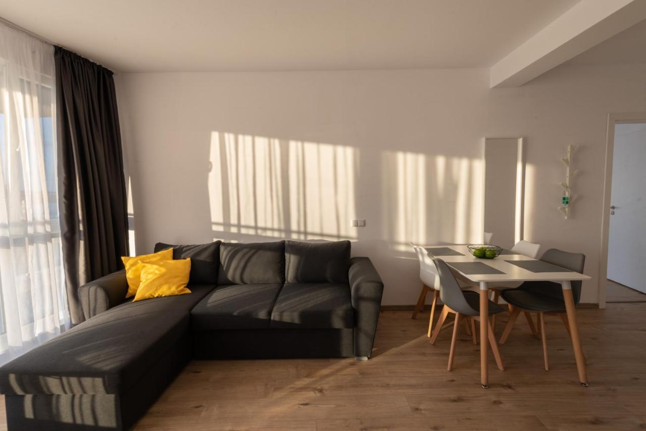 Aparthotel Πριμόρσκο Εξωτερικό φωτογραφία